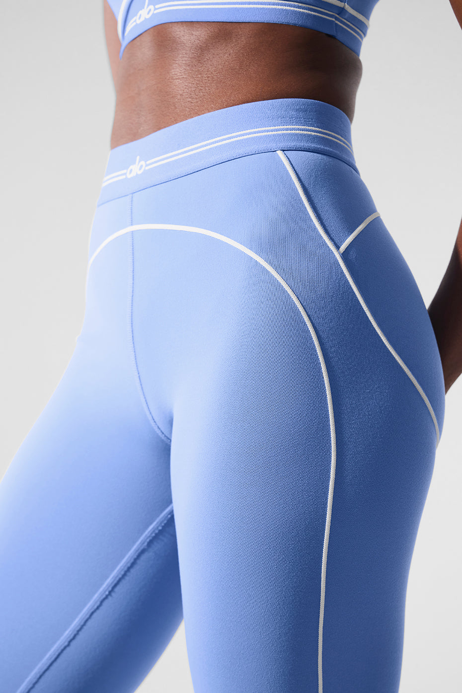 Airbrush High-Waist Heart Throb Legging - Crystal Clear Blue/White